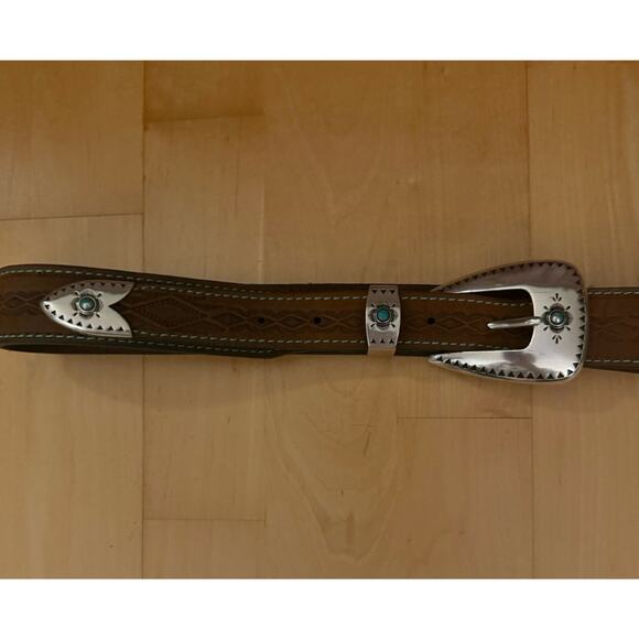 Tony Lama Brown and Silver Women\'s Belt with turquoise accents. Size medium